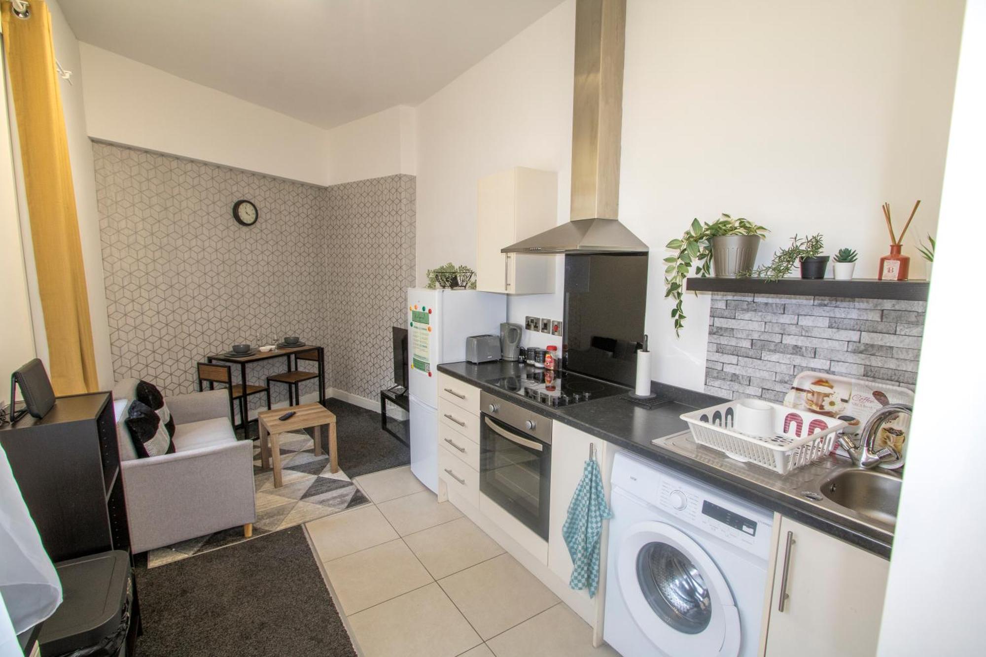 Cozy And Charming - 1 Bedroom Apartment - Free Parking, Transit Links, Close To Stadiums Manchester Eksteriør bilde